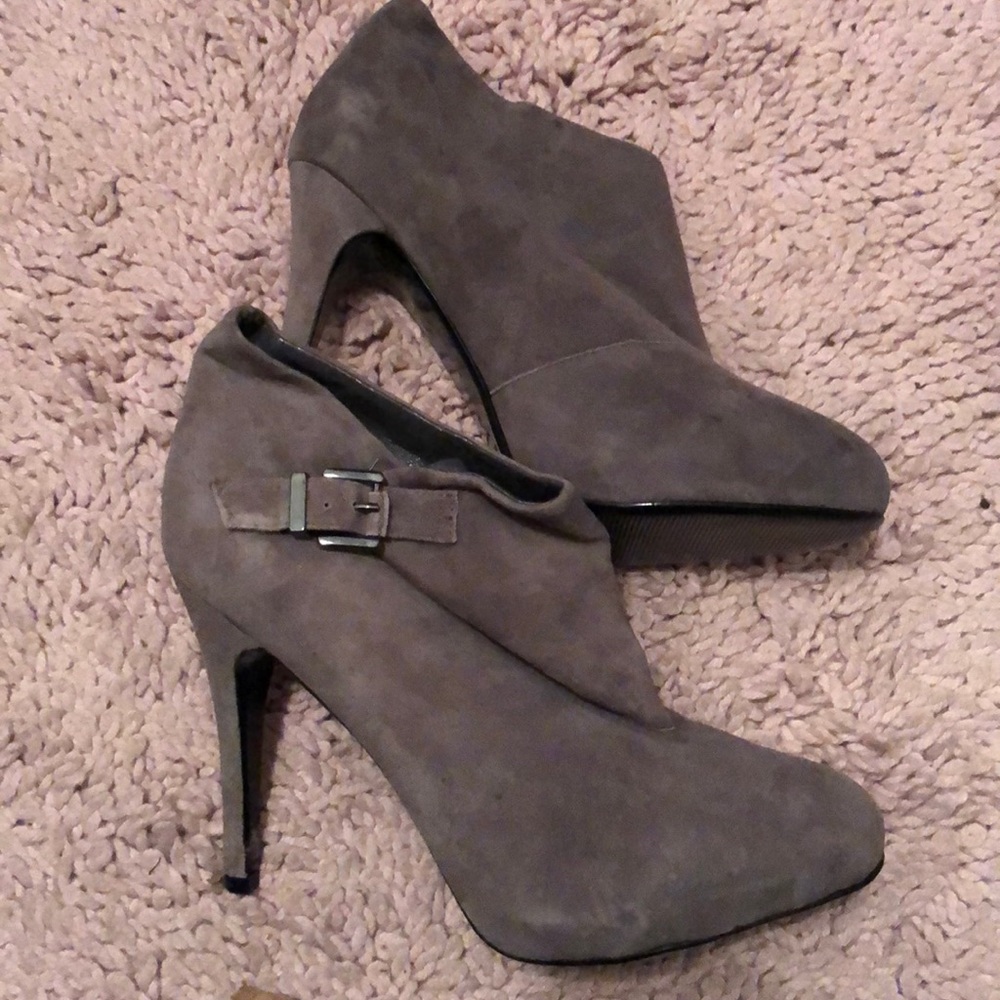 New sexy Colin Stuart Booties Gray 8.5 buckle - Picture 1 of 4